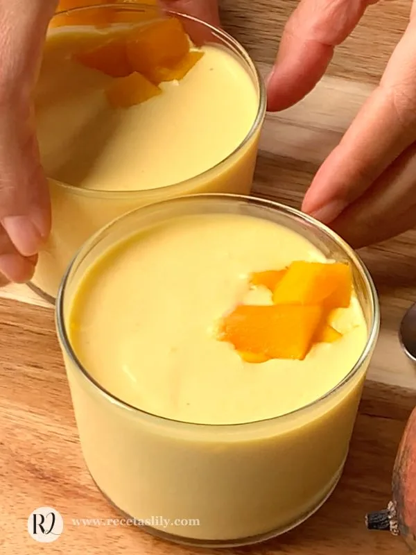 Mousse de mango saludable con 3 ingredientes - recetas Lily