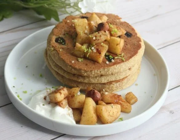 Pancakes de aros de manzana